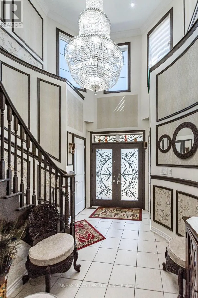 68 ANTIBES DRIVE