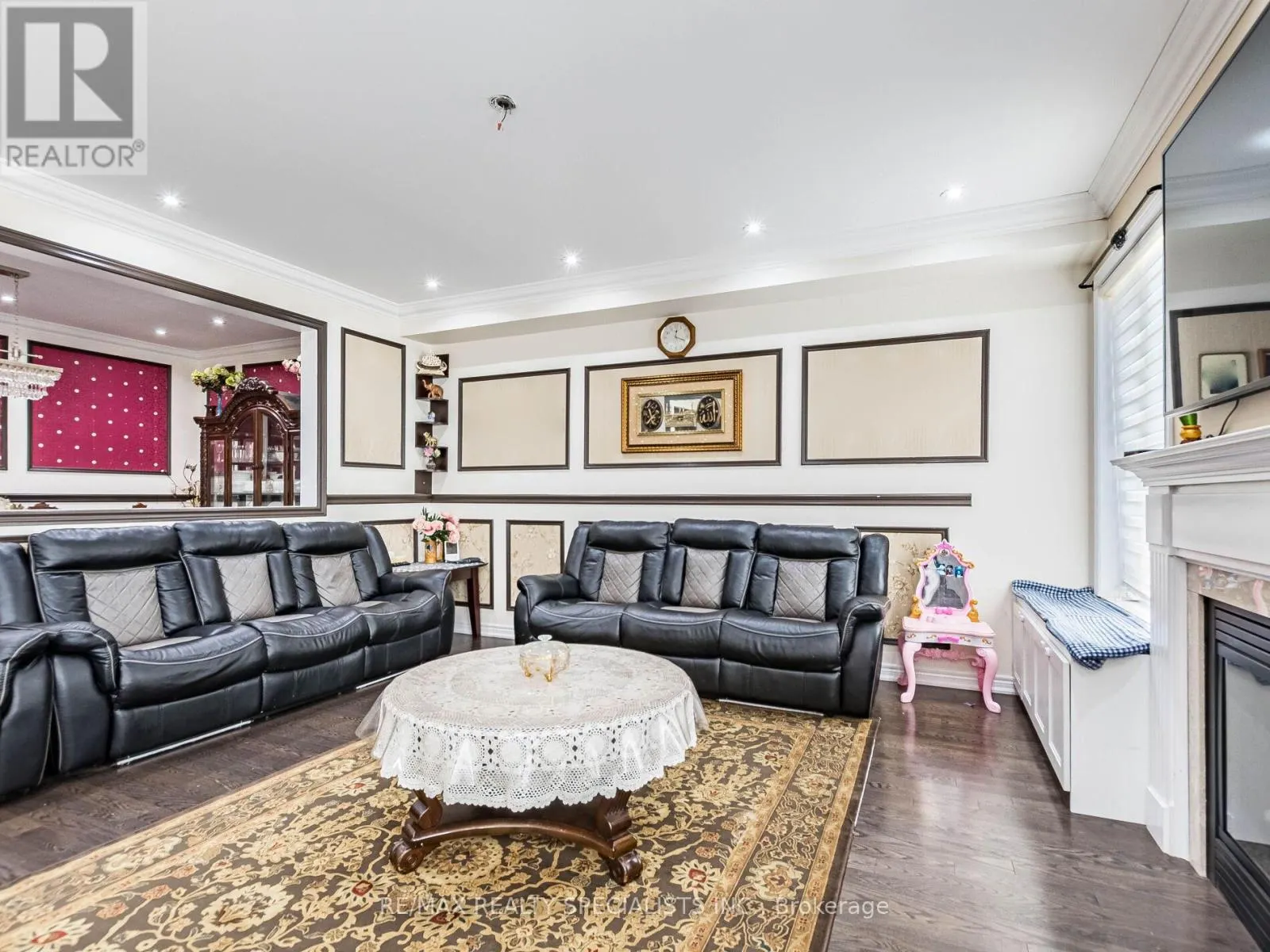 68 ANTIBES DRIVE