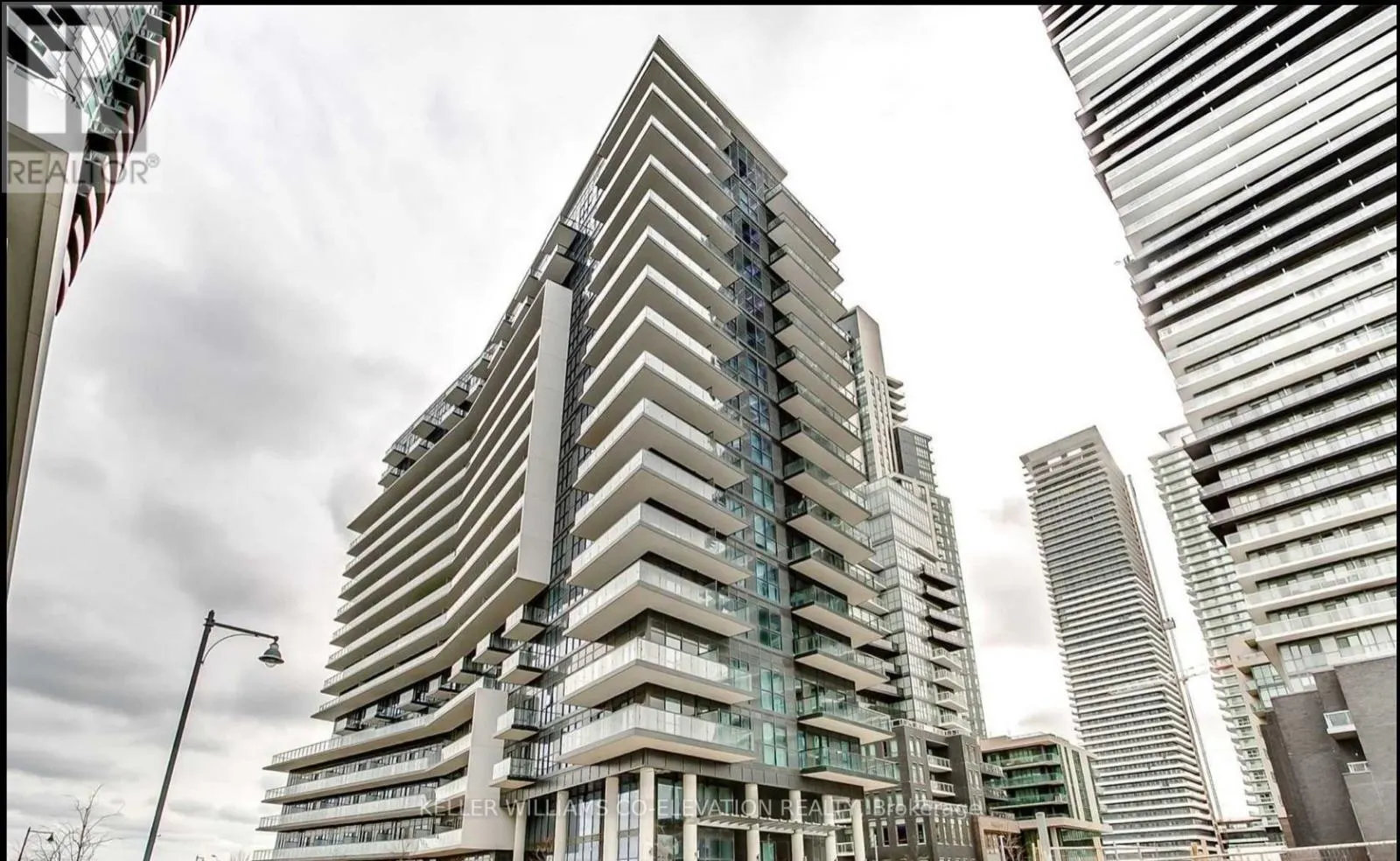 1503 - 39 ANNIE CRAIG DRIVE