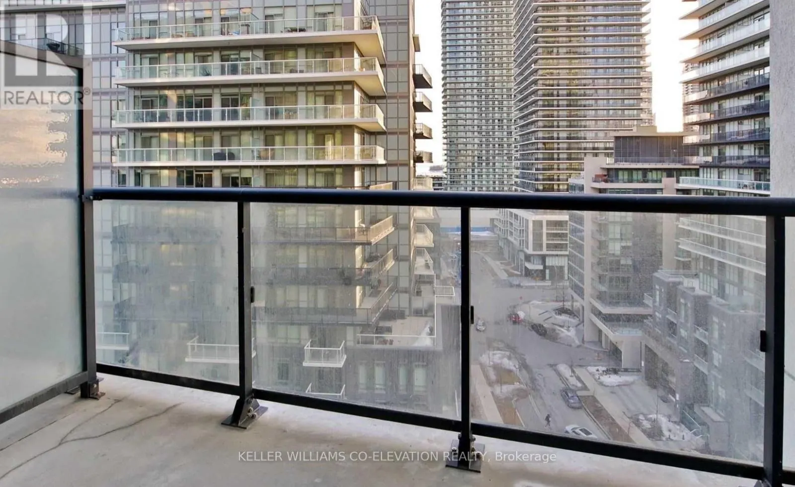 1503 - 39 ANNIE CRAIG DRIVE