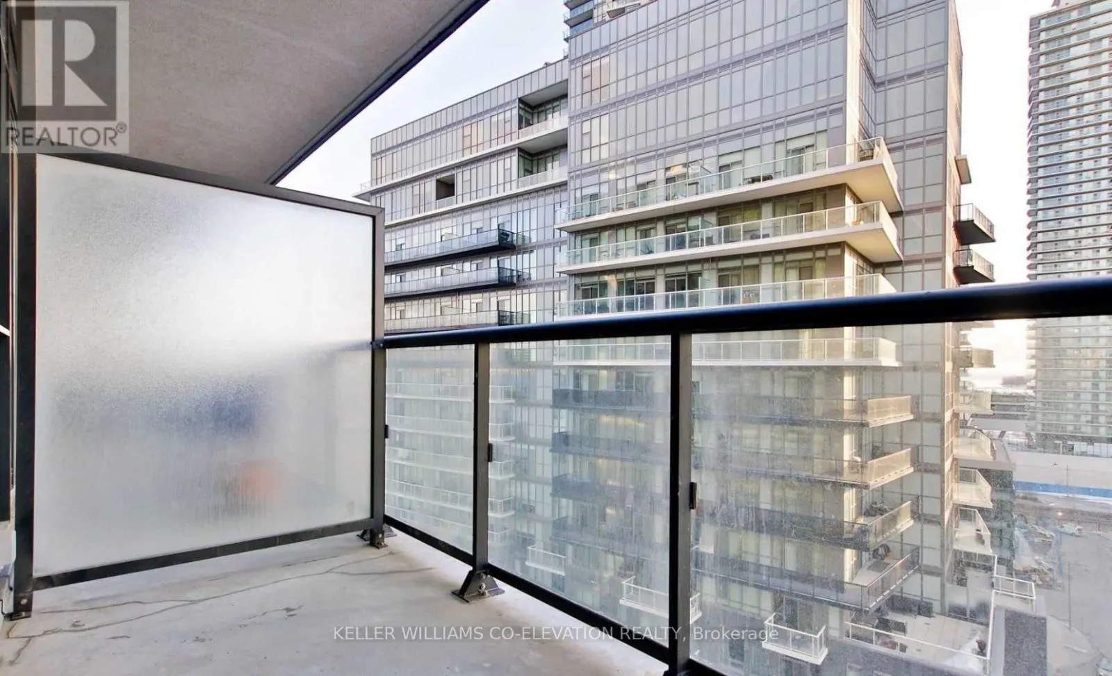 1503 - 39 ANNIE CRAIG DRIVE