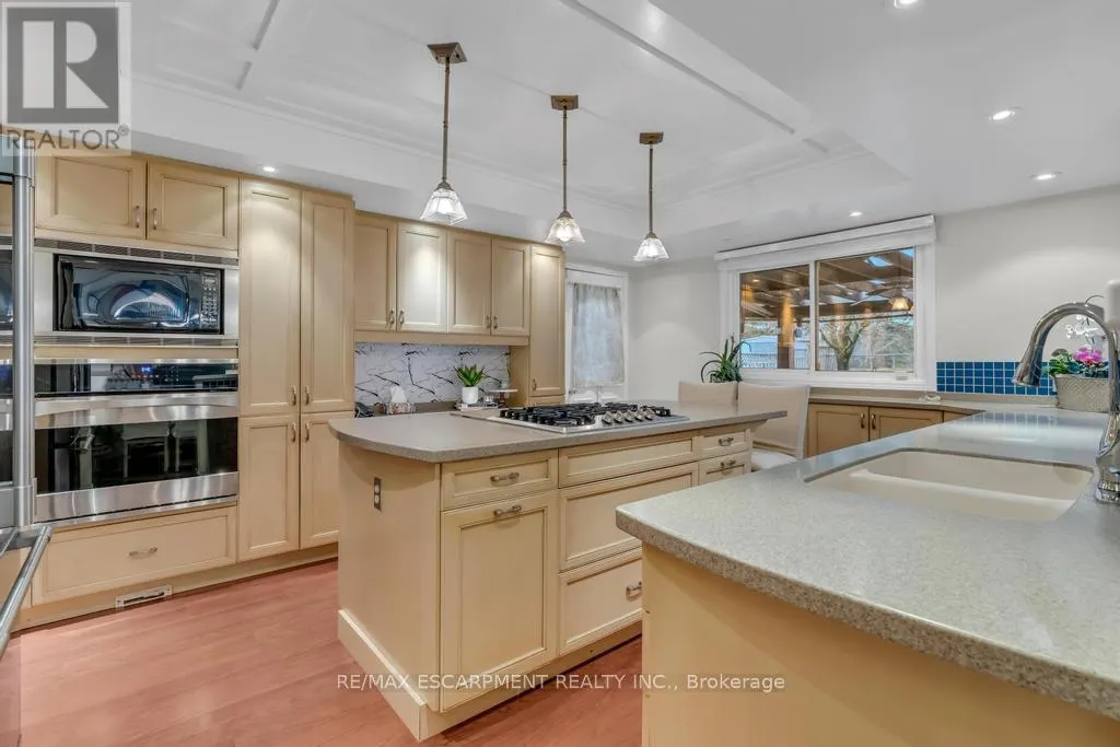 15 DEER VALLEY DRIVE