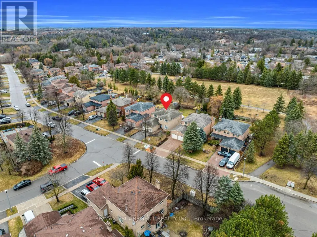 15 DEER VALLEY DRIVE