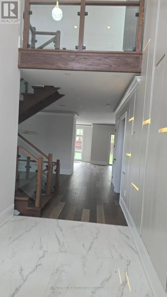 934 GOODWIN ROAD