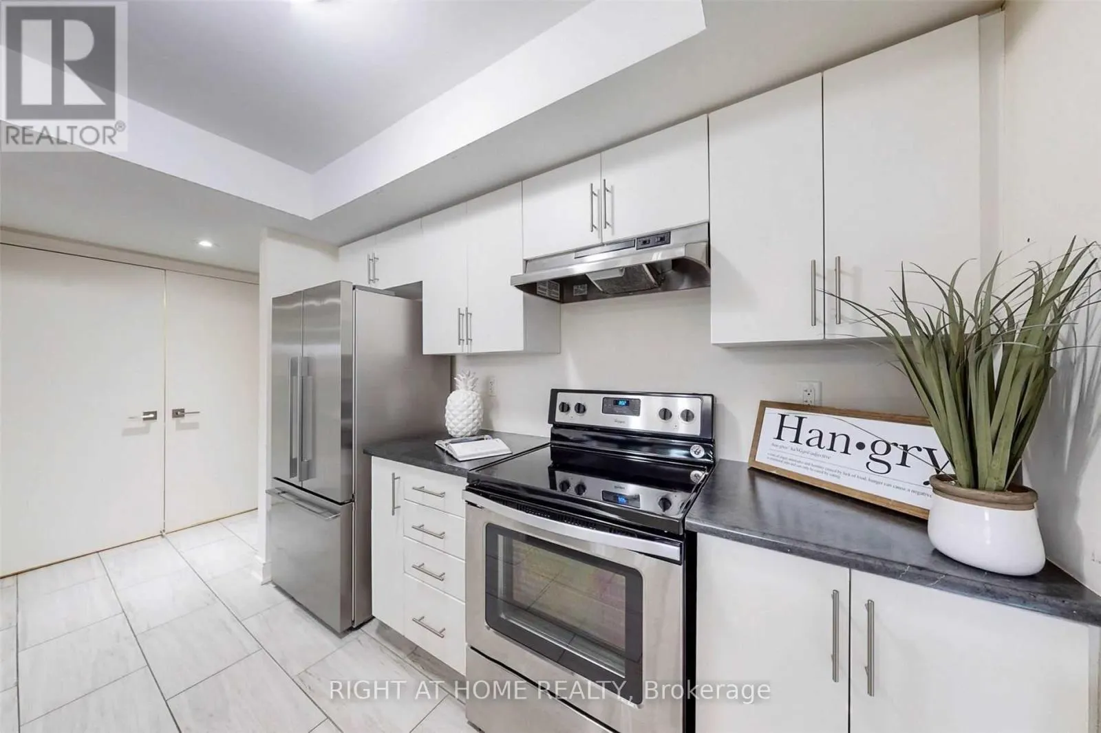 82 - 100 DUFAY ROAD