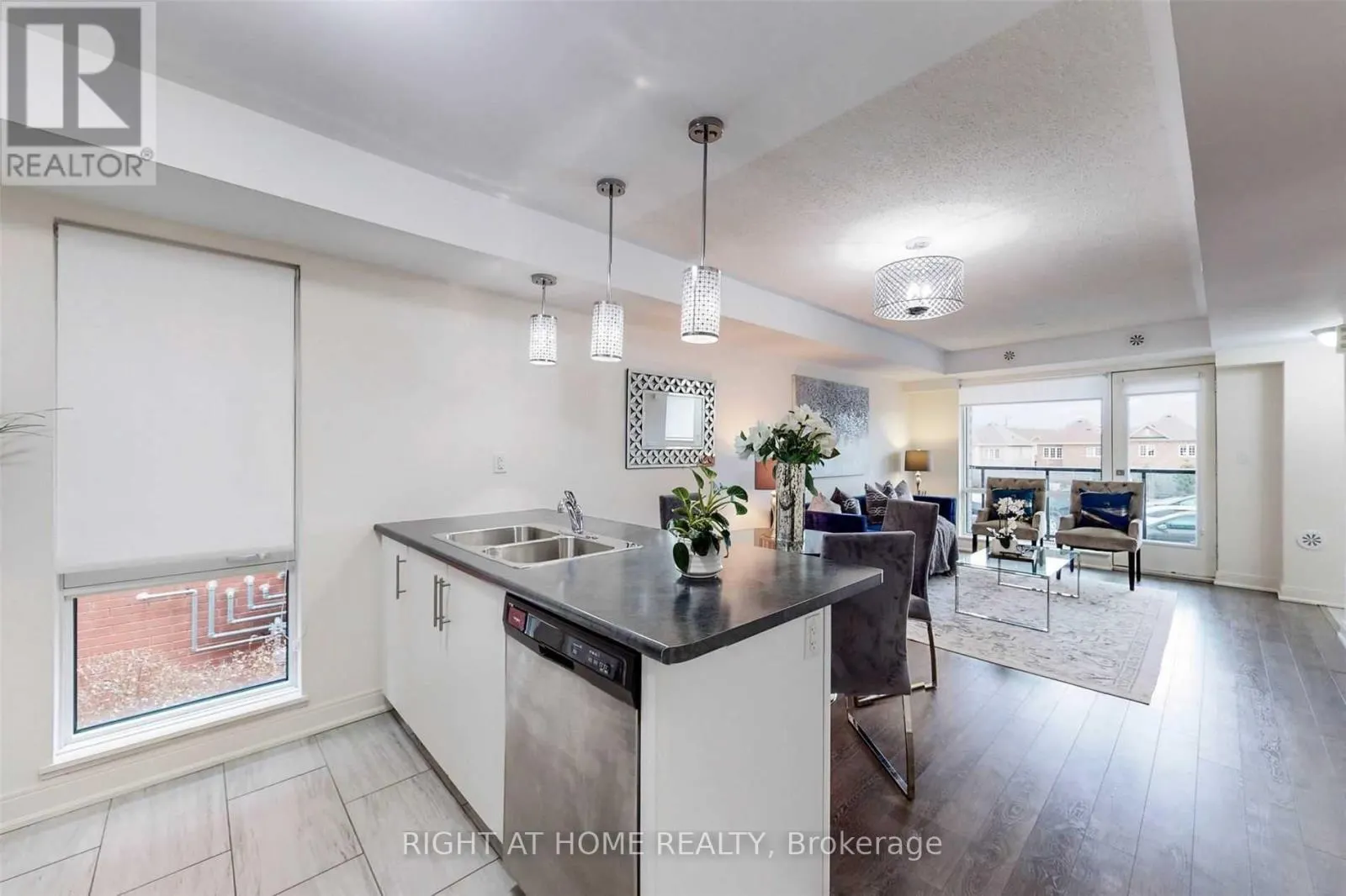 82 - 100 DUFAY ROAD