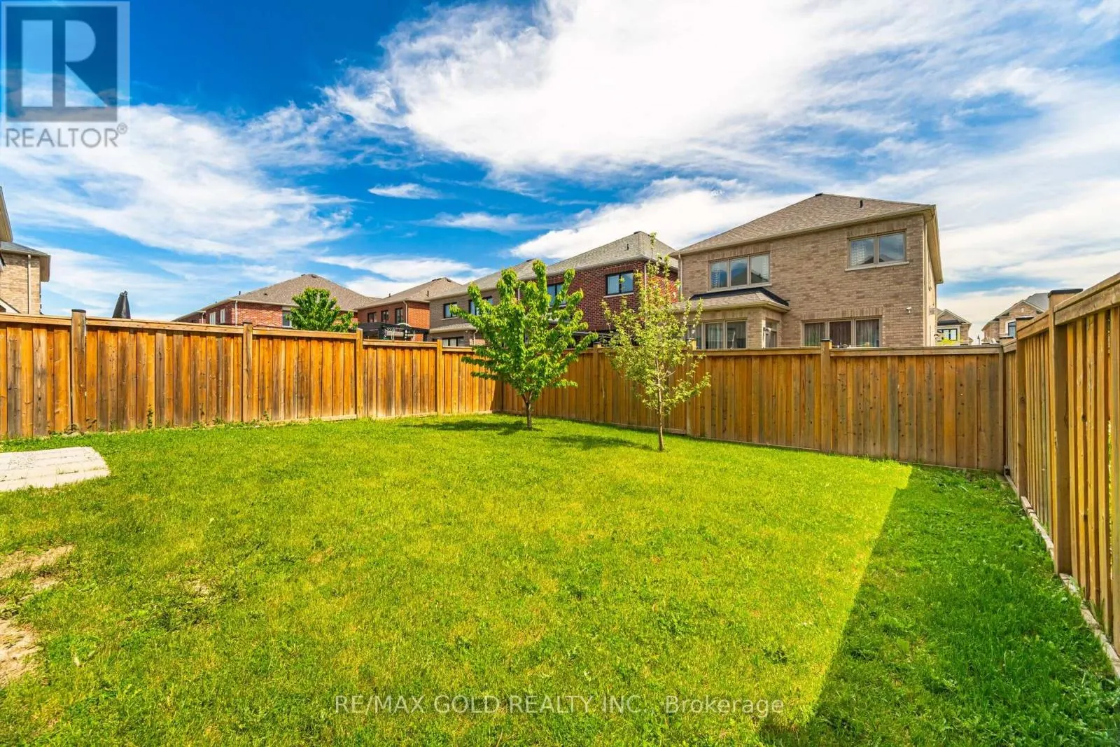 209 CASTLE OAKS CROSSING