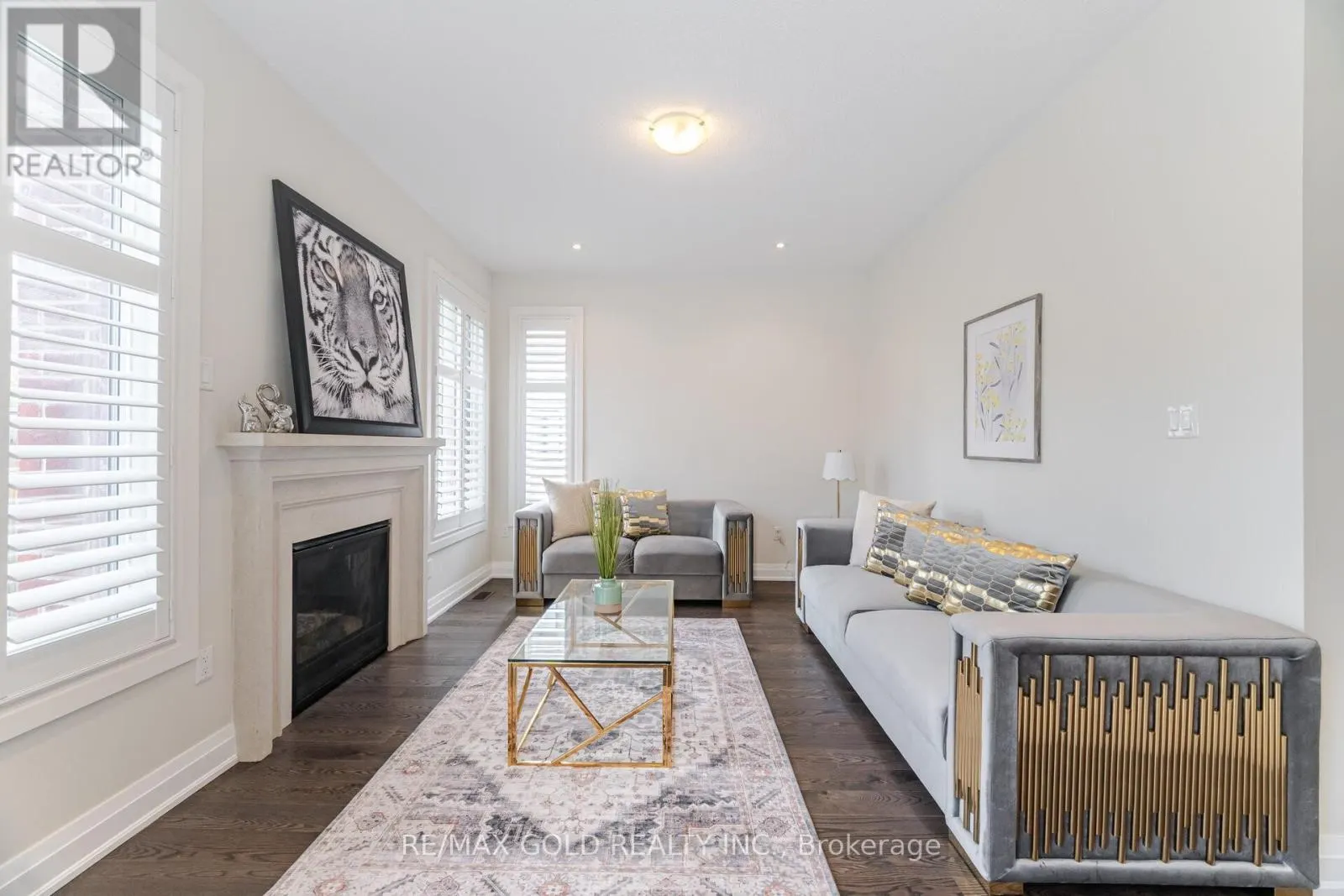 209 CASTLE OAKS CROSSING