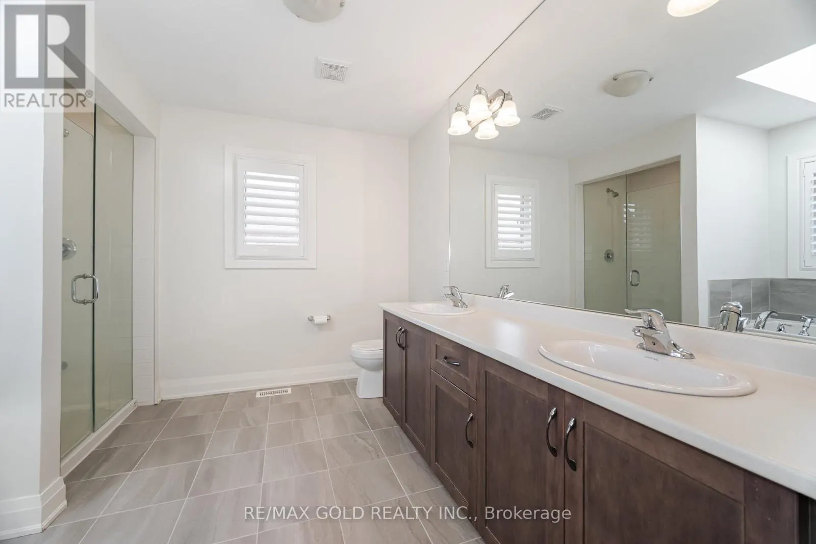 209 CASTLE OAKS CROSSING