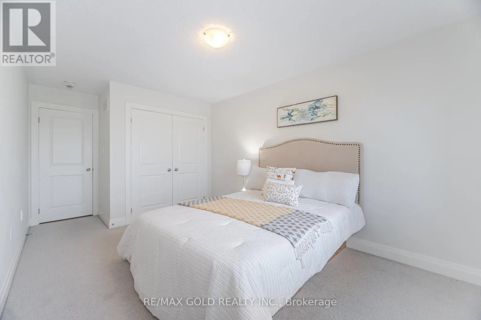 209 CASTLE OAKS CROSSING