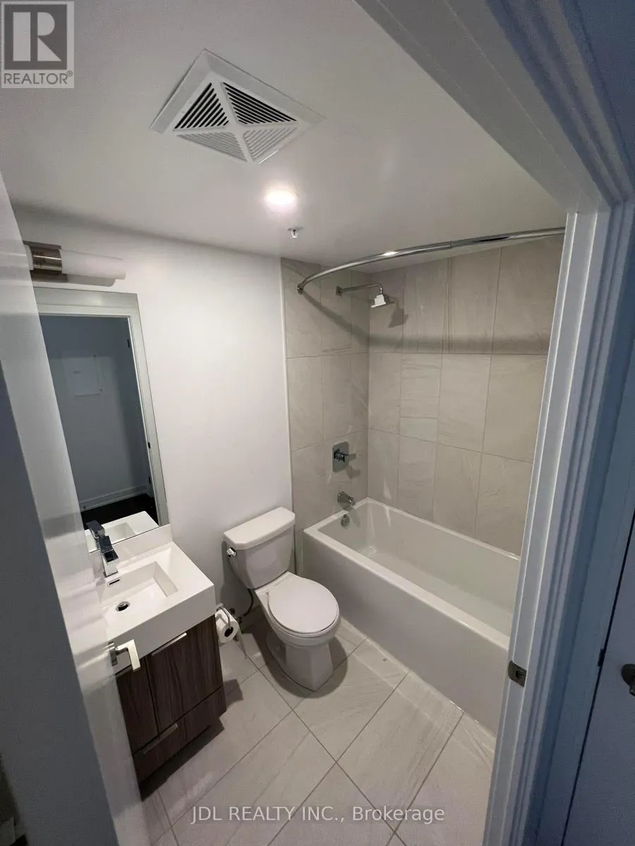 212 - 30 SAMUEL WOOD WAY