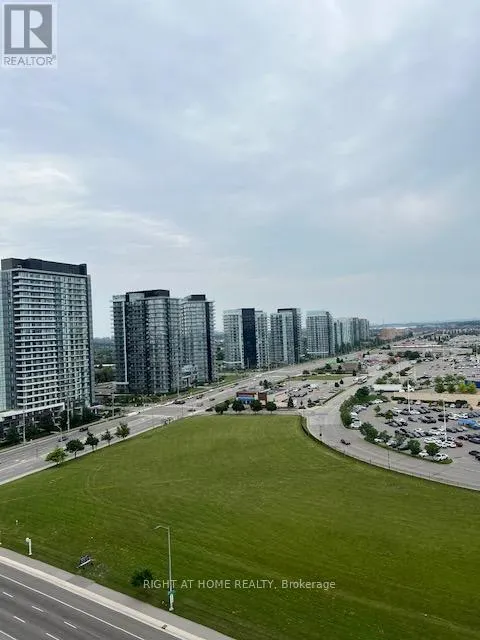1604 - 2495 EGLINTON AVENUE W