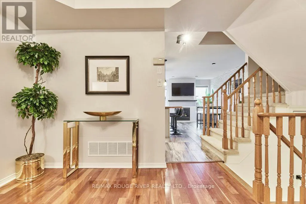 104 ROXTON ROAD