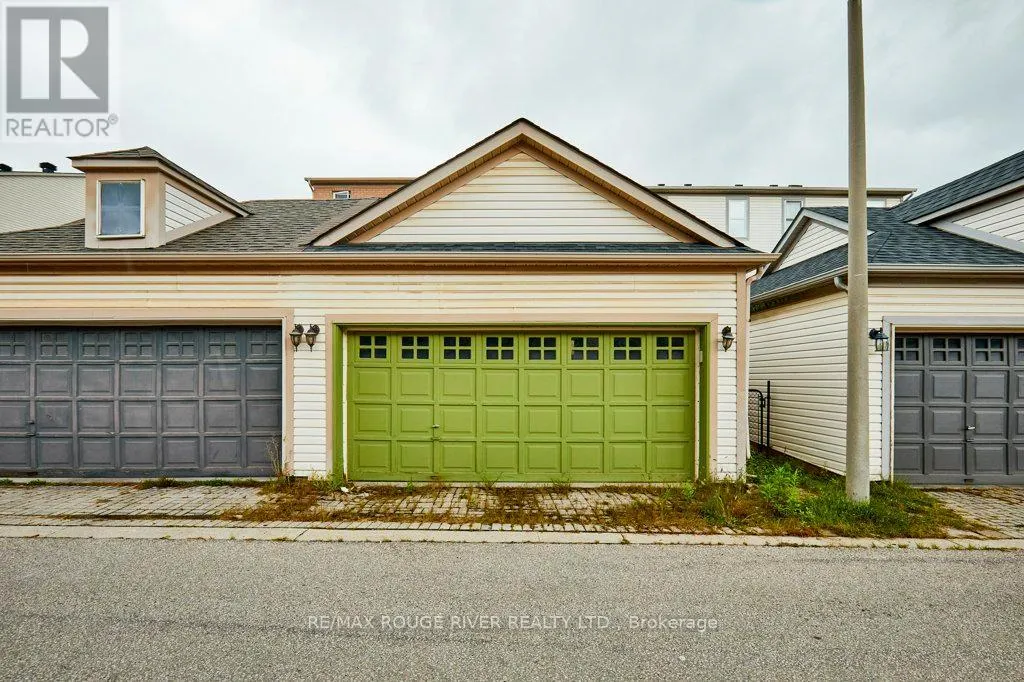 104 ROXTON ROAD