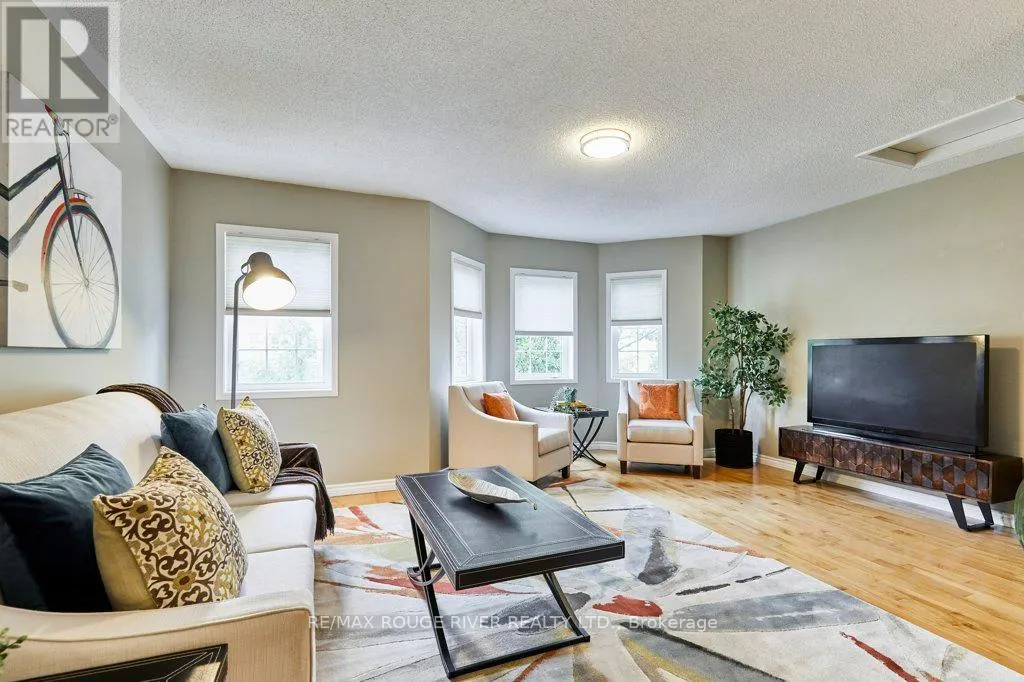 104 ROXTON ROAD