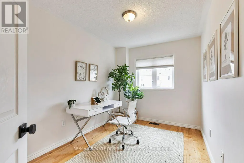 104 ROXTON ROAD