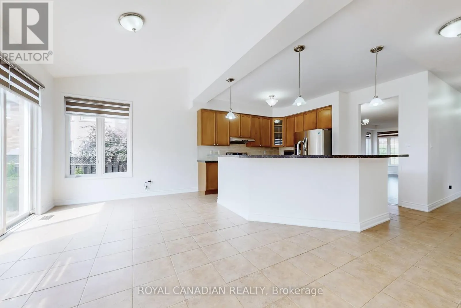 UPPER - 5116 CHURCHILL MEADOWS BOULEVARD W