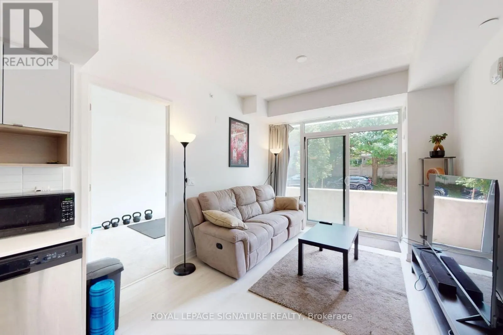 B126 - 1119 COOKE BOULEVARD