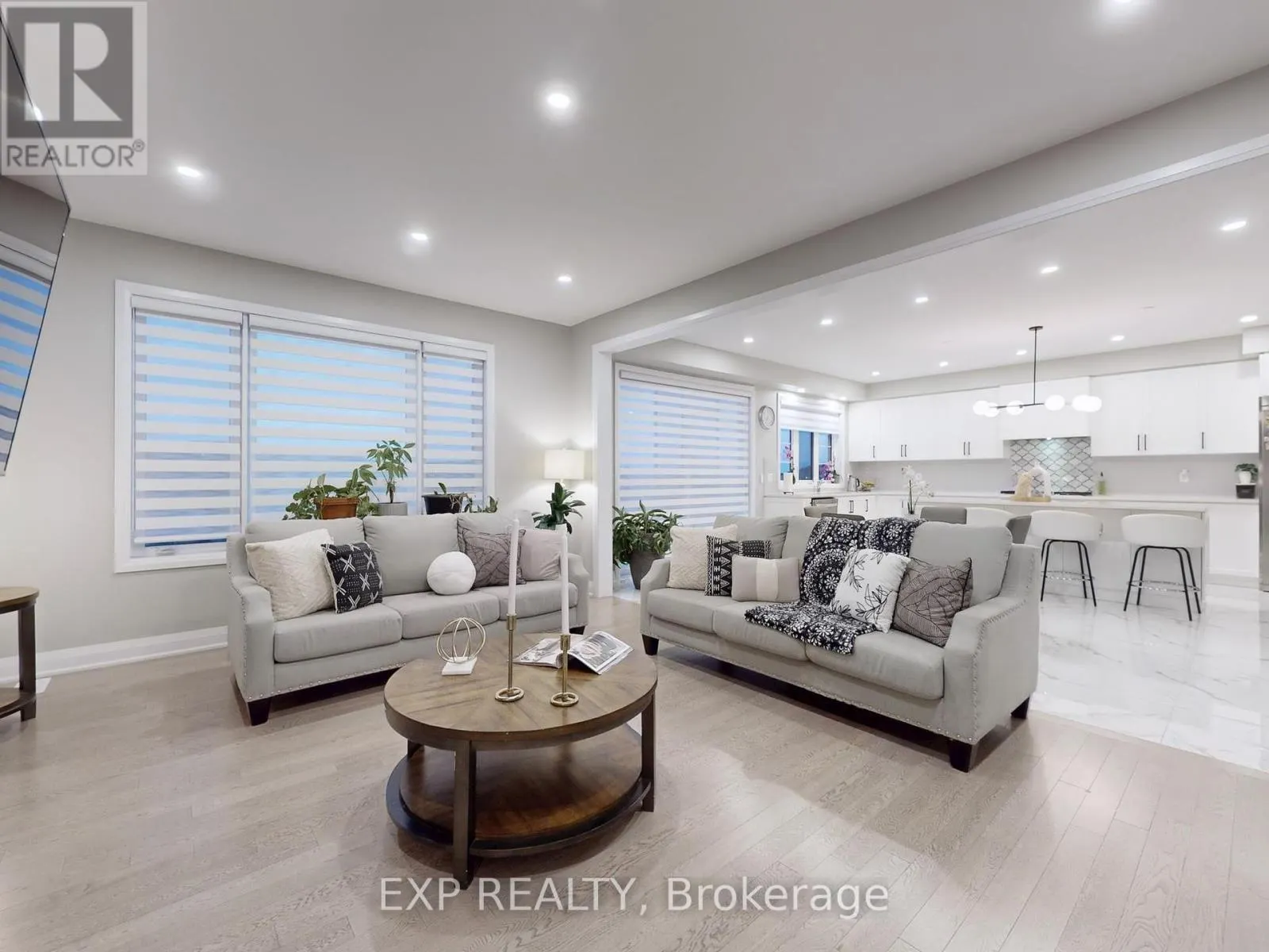 59 LIPSCOTT DRIVE