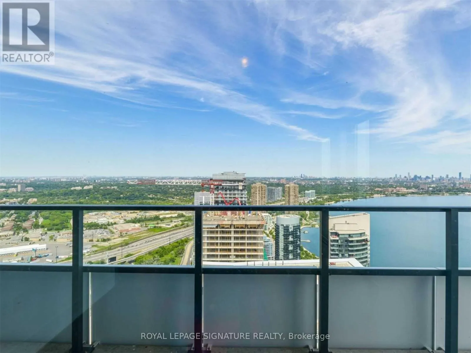 5505 - 30 SHORE BREEZE DRIVE