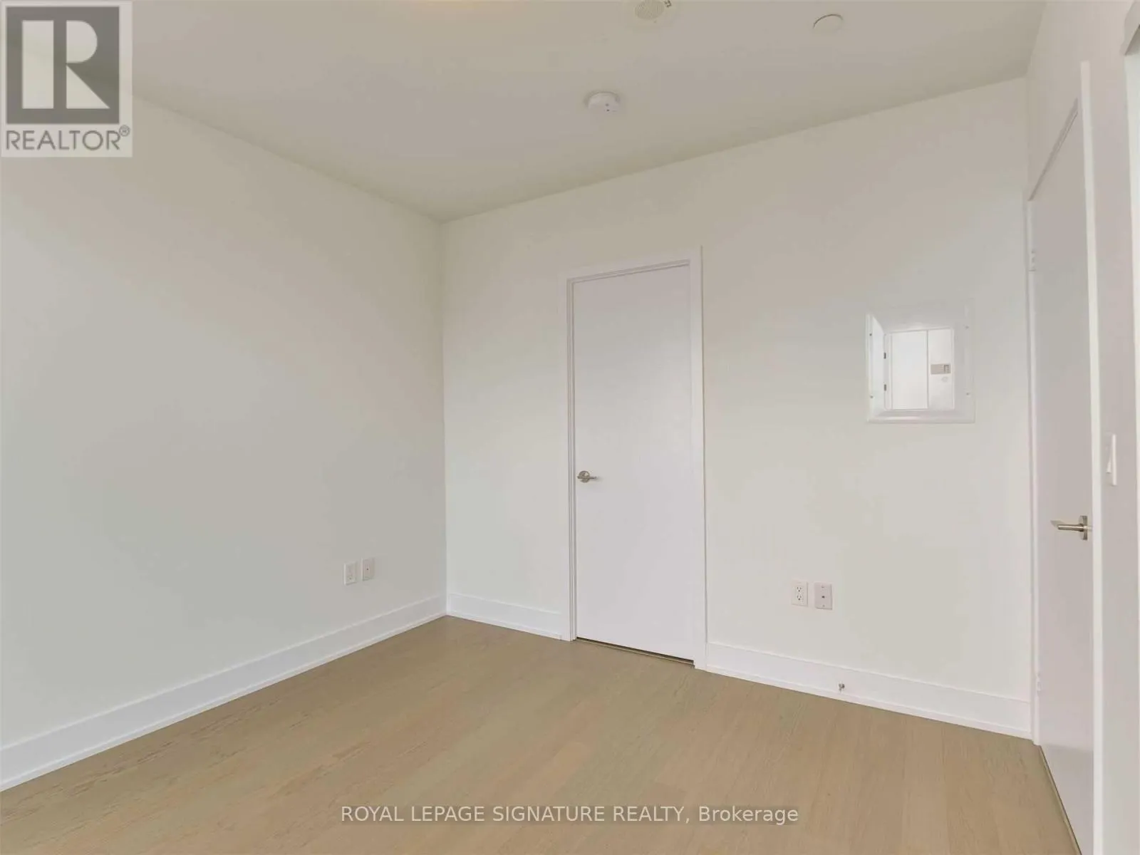 5505 - 30 SHORE BREEZE DRIVE