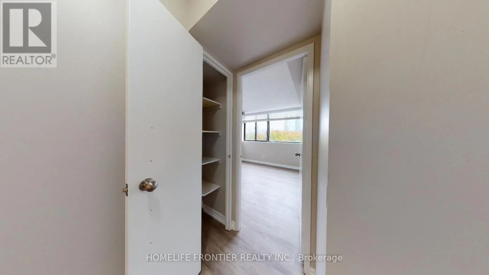 605 - 200 ROBERT SPECK PARKWAY