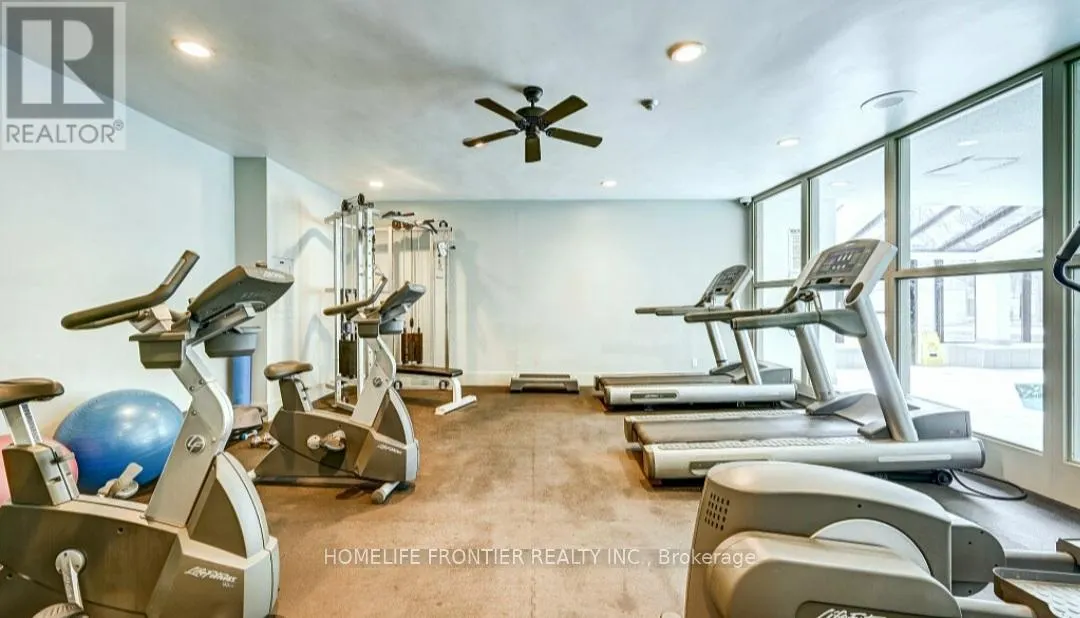 605 - 200 ROBERT SPECK PARKWAY