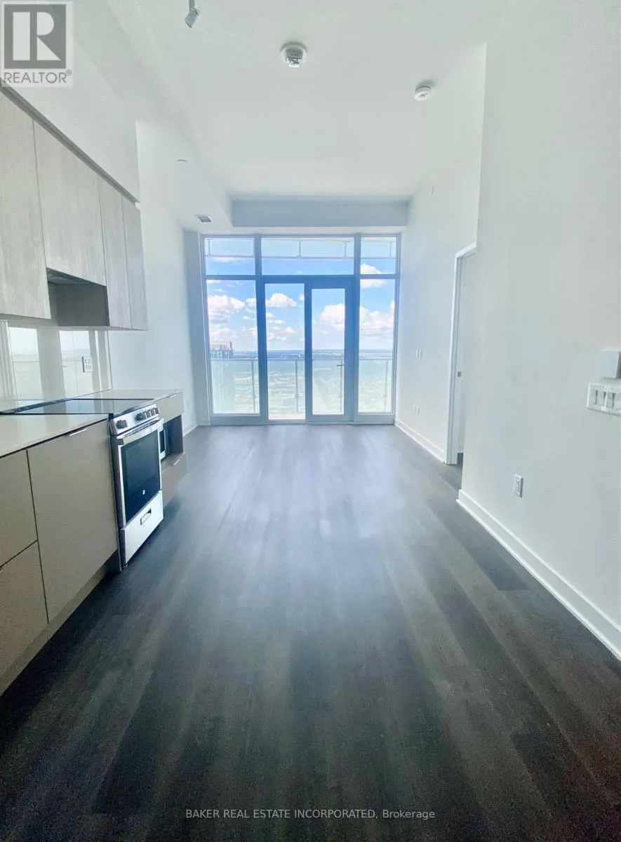 4807 - 3900 CONFEDERATION PARKWAY