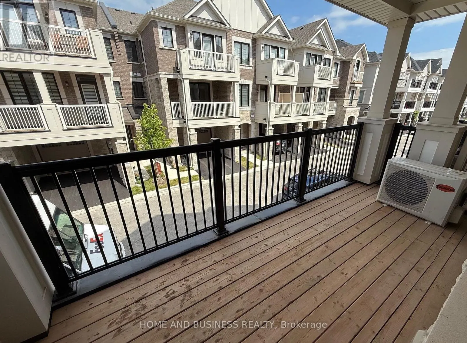 43 - 1317 LERICHE WAY