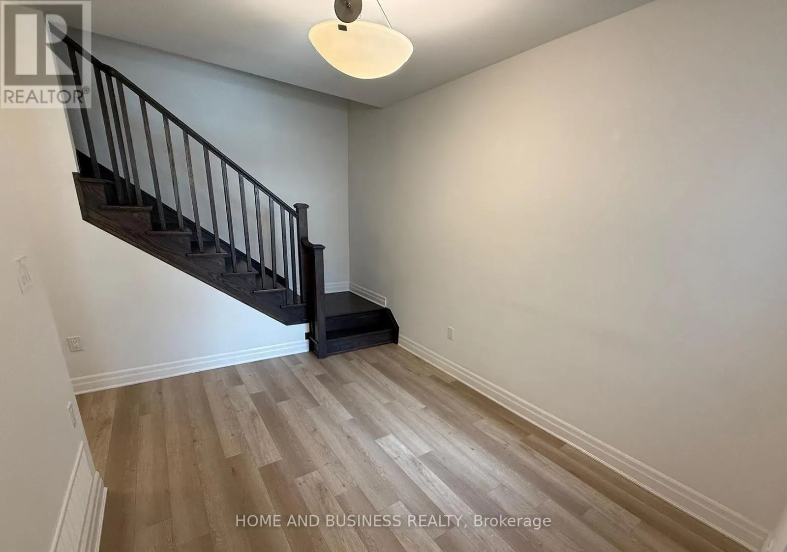 43 - 1317 LERICHE WAY