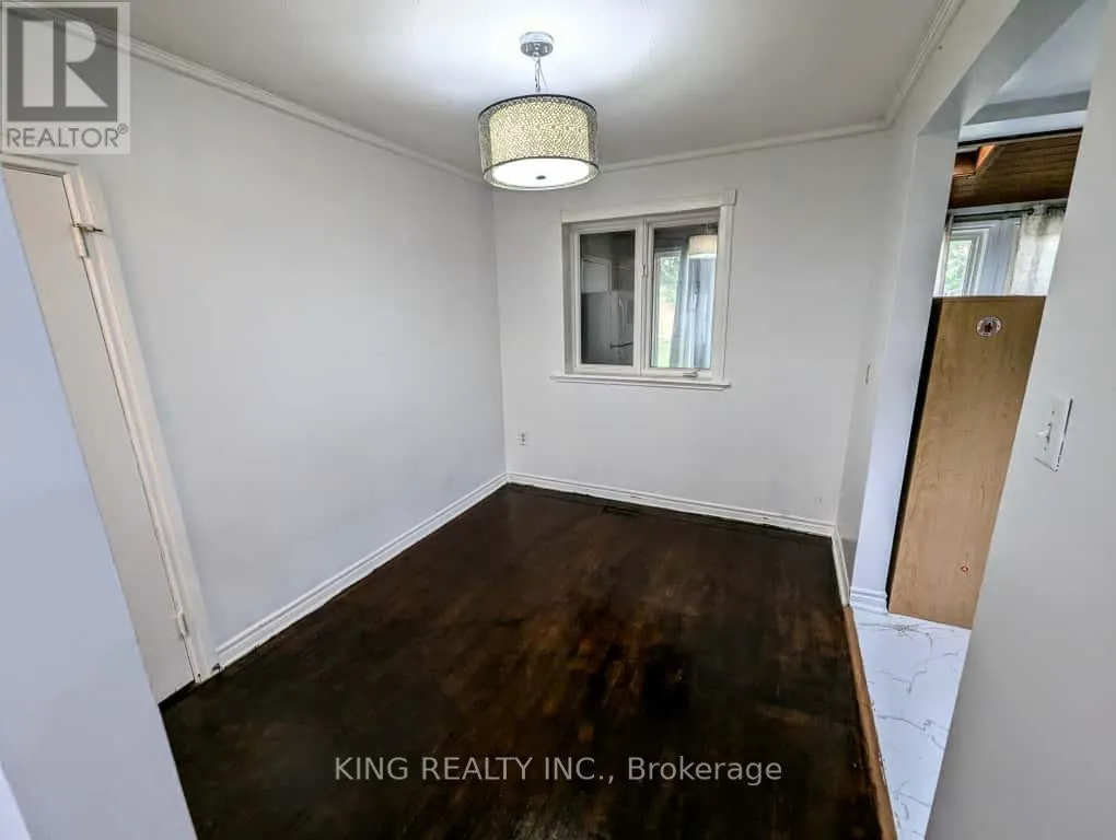 30 PARKWAY AVENUE