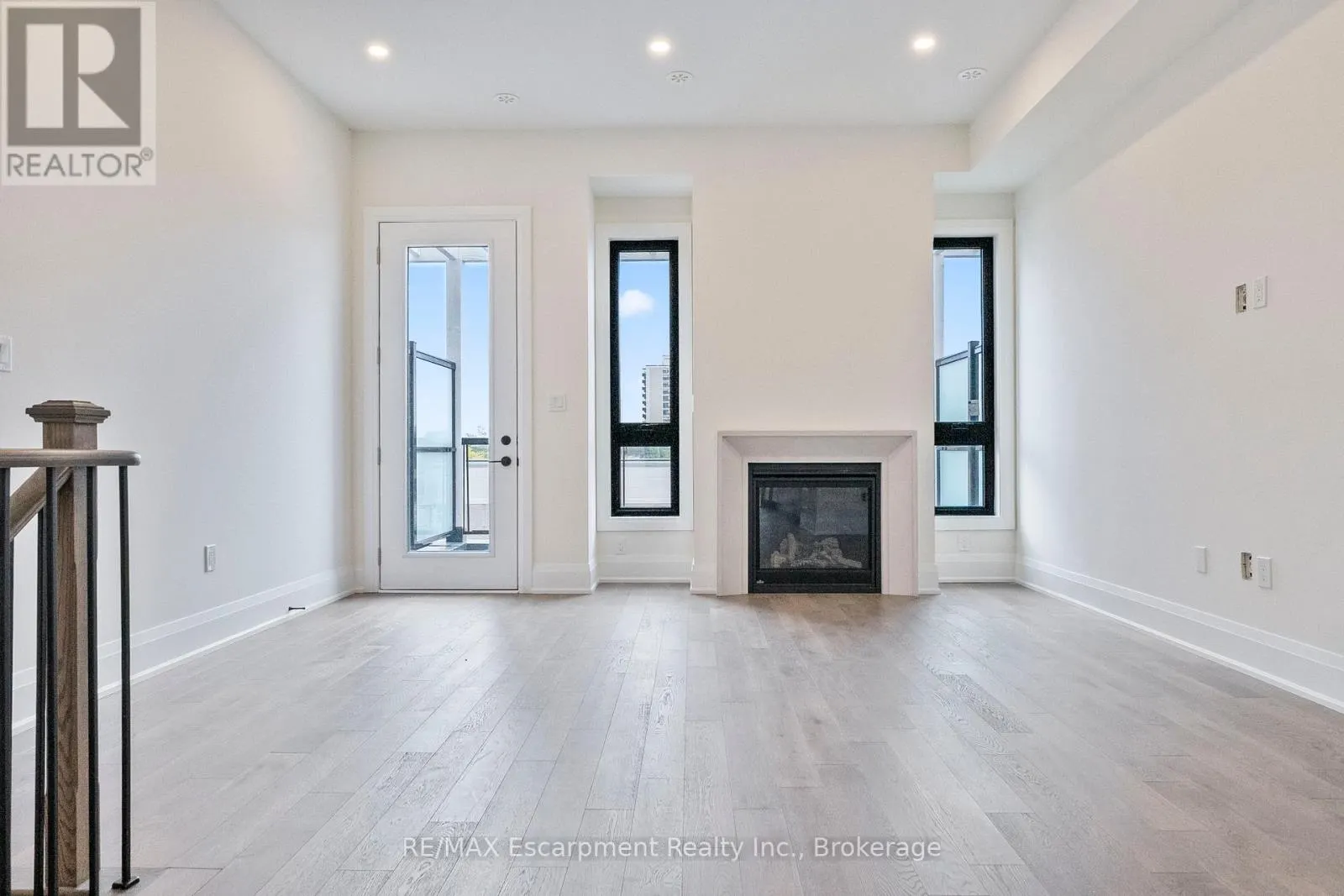 2 - 138 EAST STREET, #2