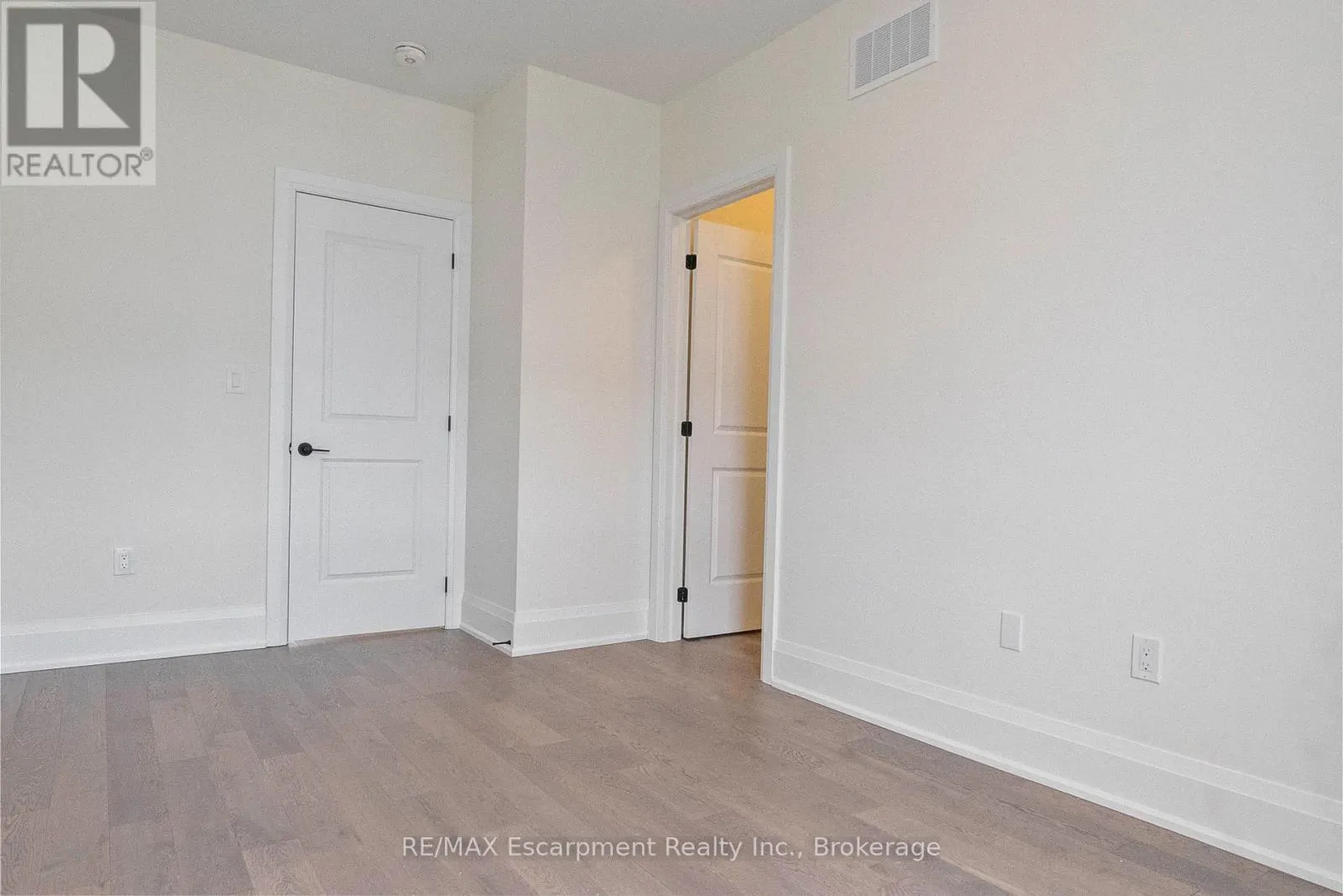 2 - 138 EAST STREET, #2