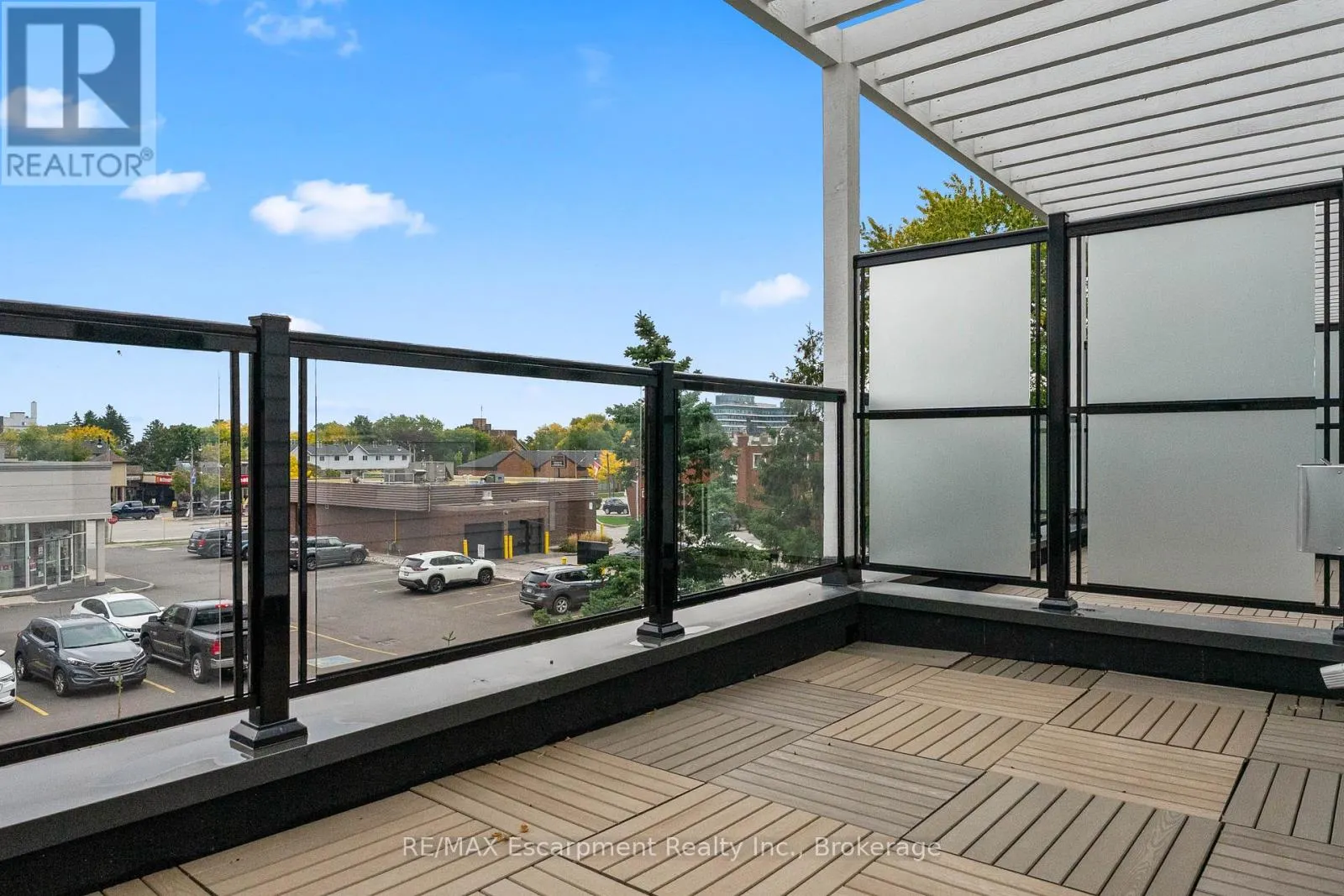 2 - 138 EAST STREET, #2
