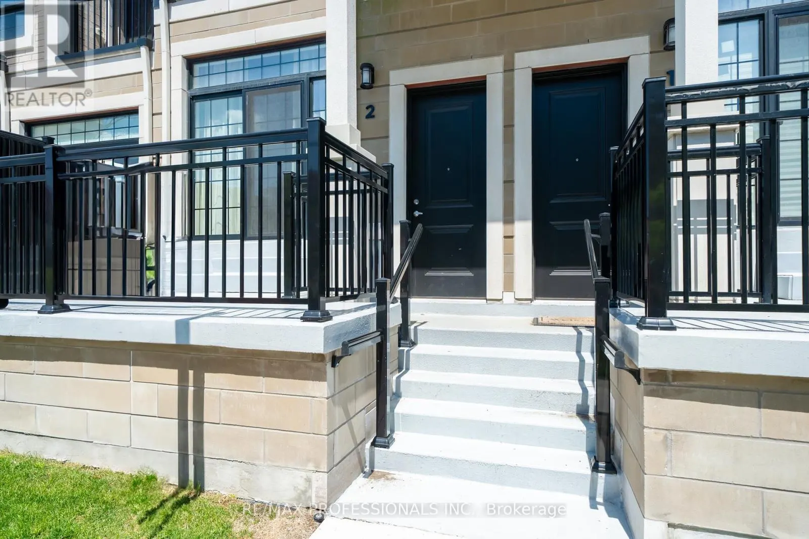 2 - 95 BROOKFIELD ROAD