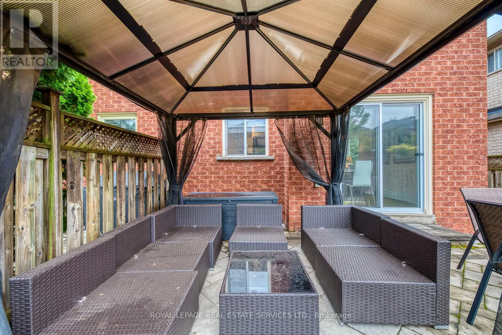 2101 SHADY GLEN ROAD