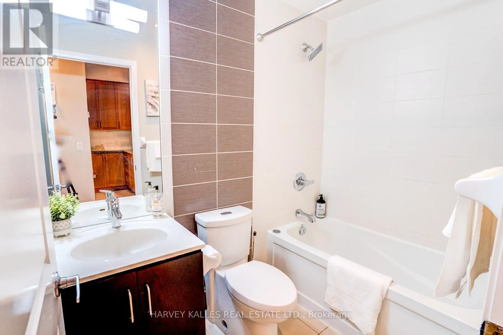 109 - 215 SHERWAY GARDENS ROAD