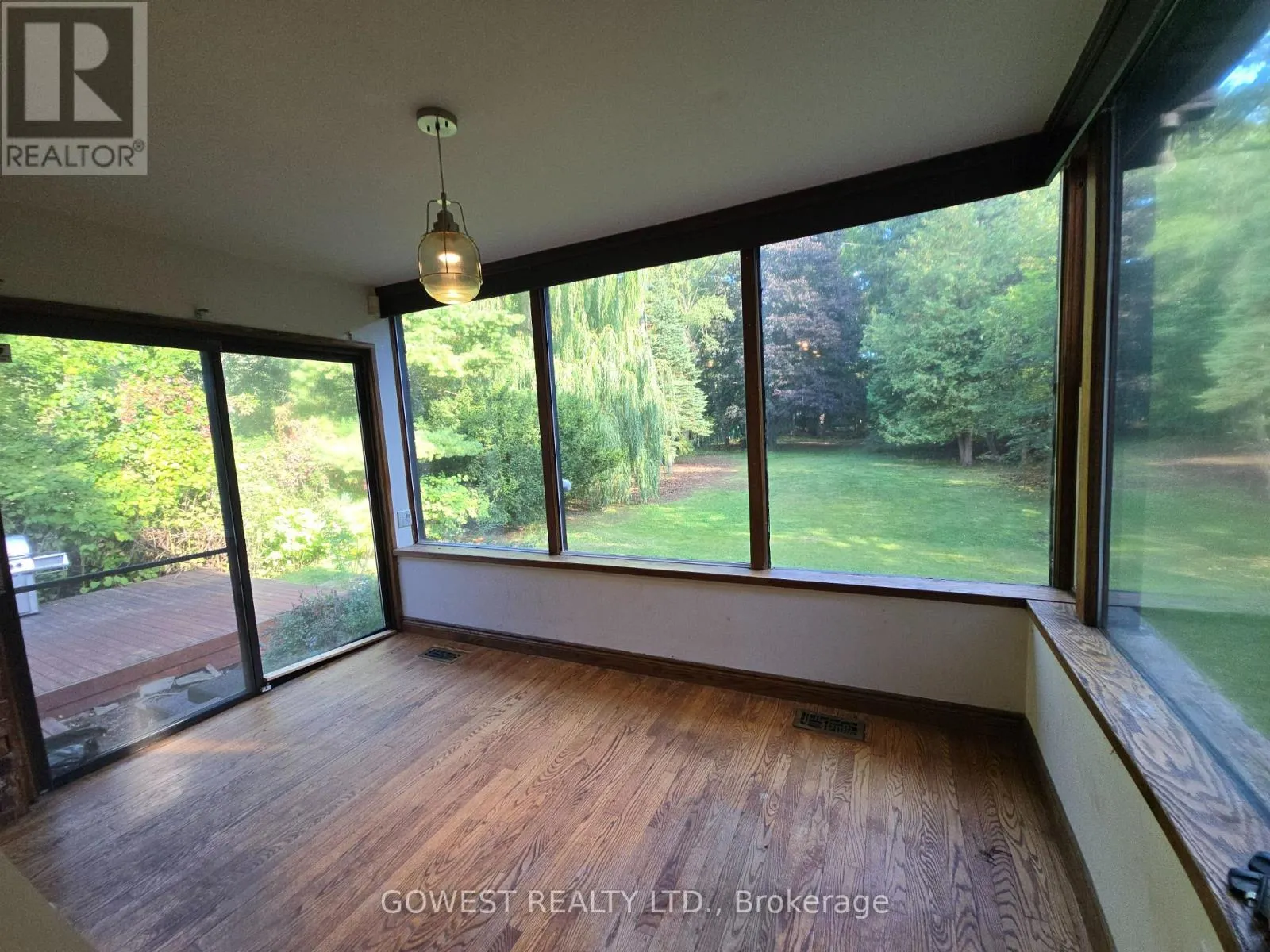 62 PINEWOOD TRAIL
