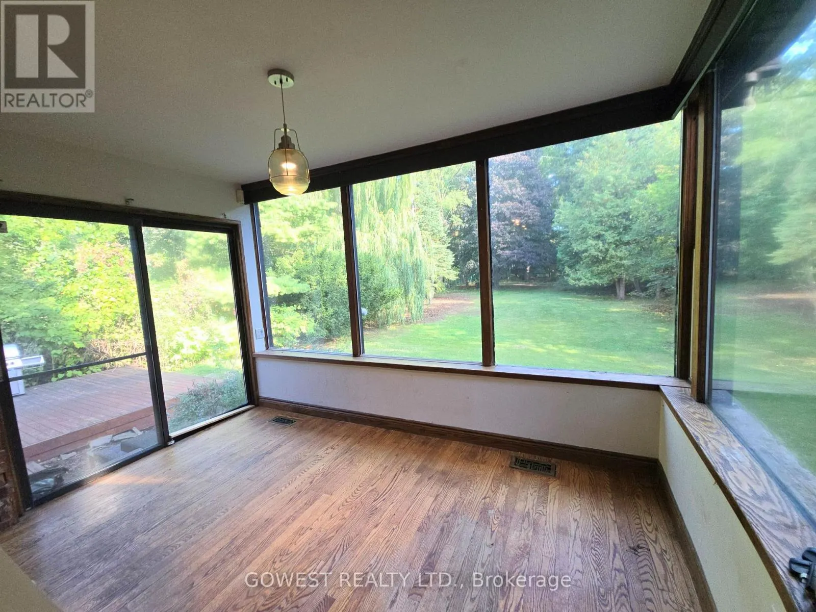 62 PINEWOOD TRAIL