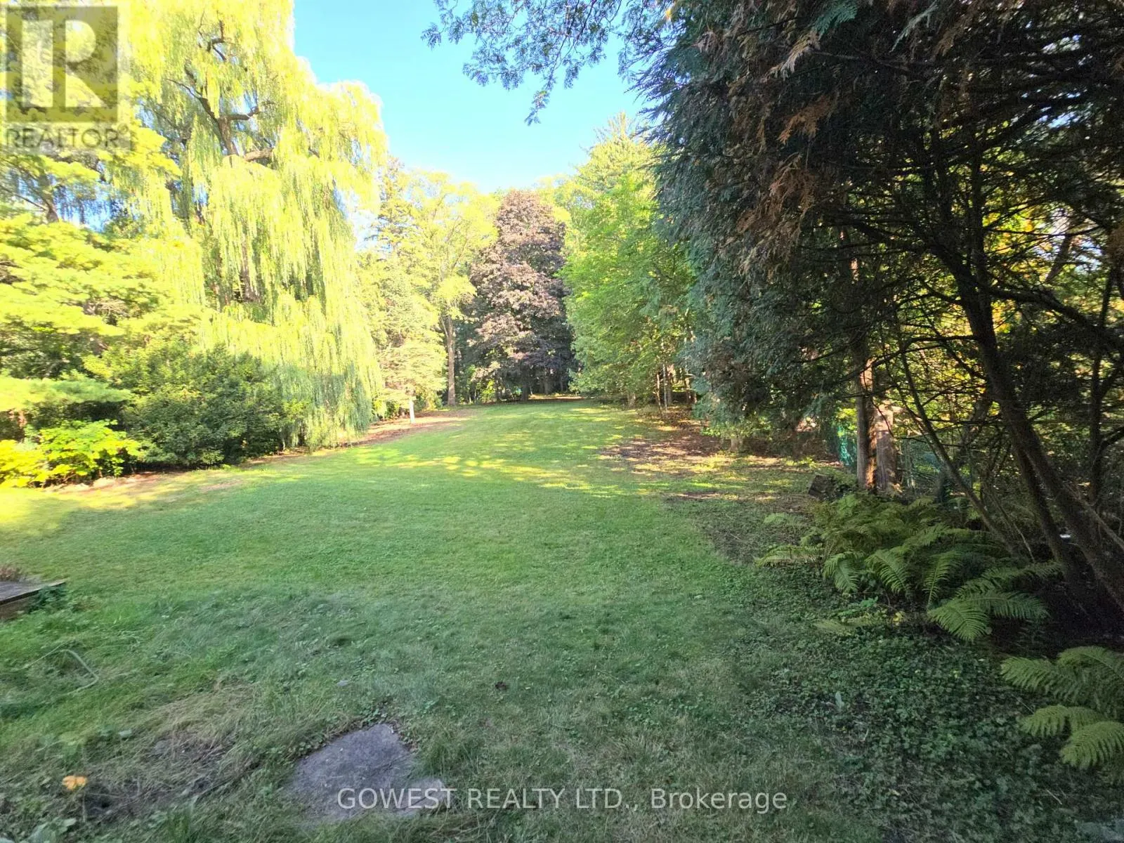 62 PINEWOOD TRAIL