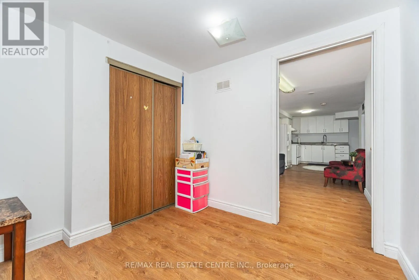 44 ABELARD AVENUE