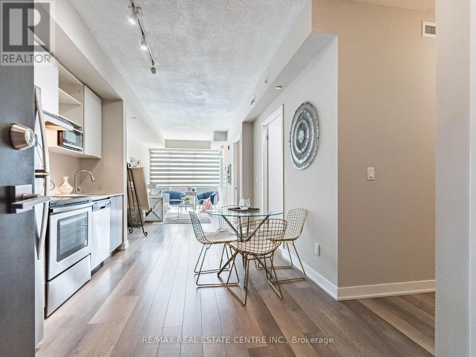 B314 - 5240 DUNDAS STREET