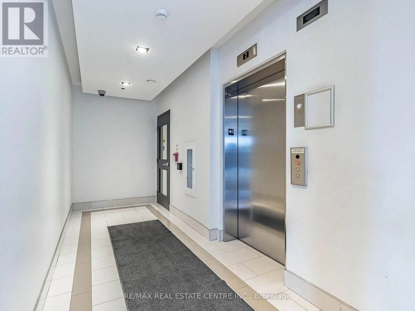 B314 - 5240 DUNDAS STREET