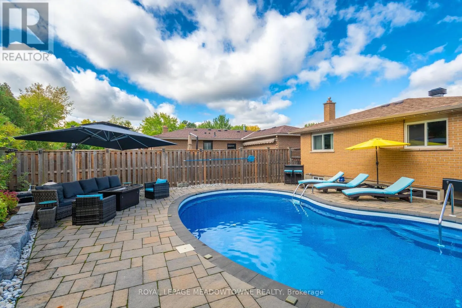 272 ORIOLE COURT