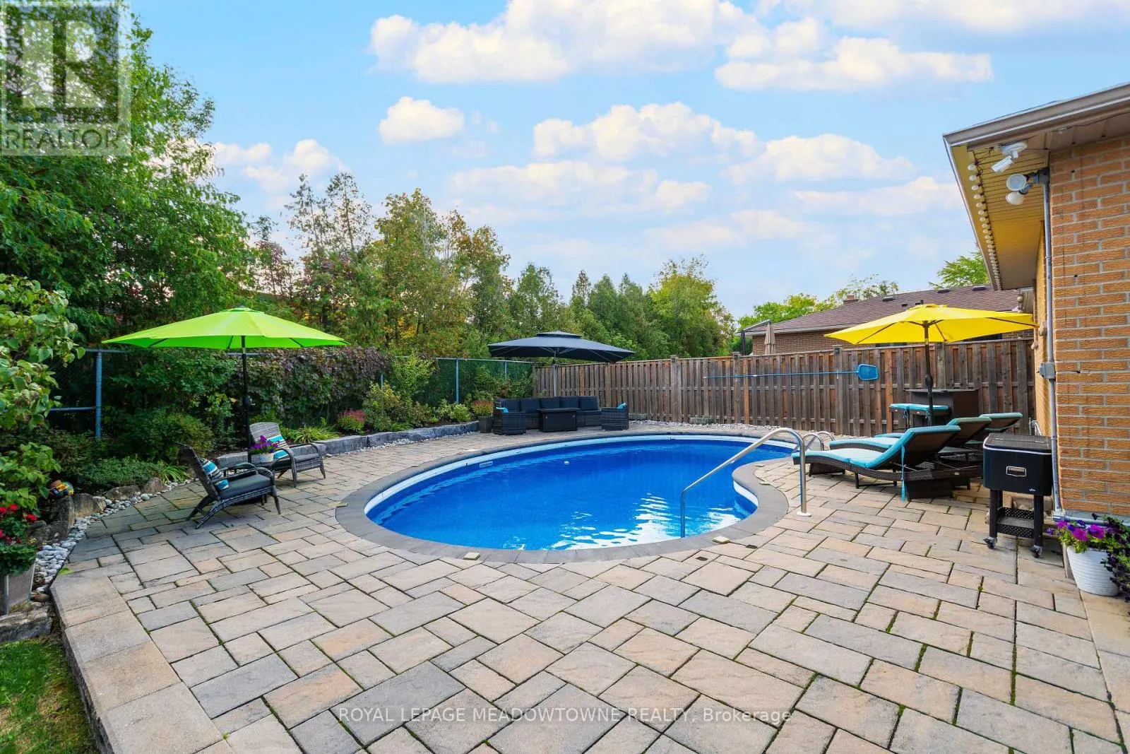 272 ORIOLE COURT