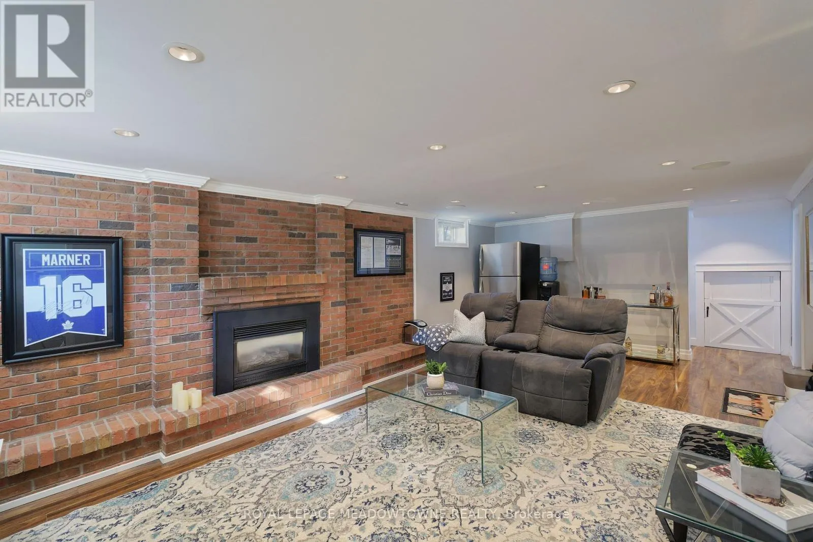 272 ORIOLE COURT
