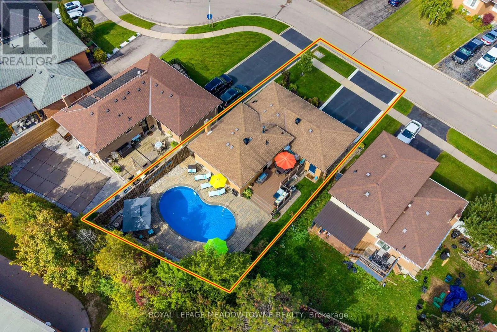 272 ORIOLE COURT