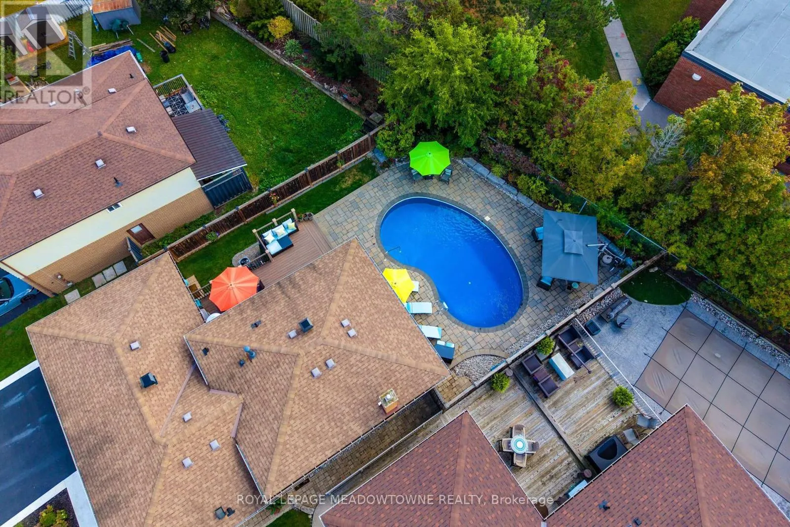 272 ORIOLE COURT