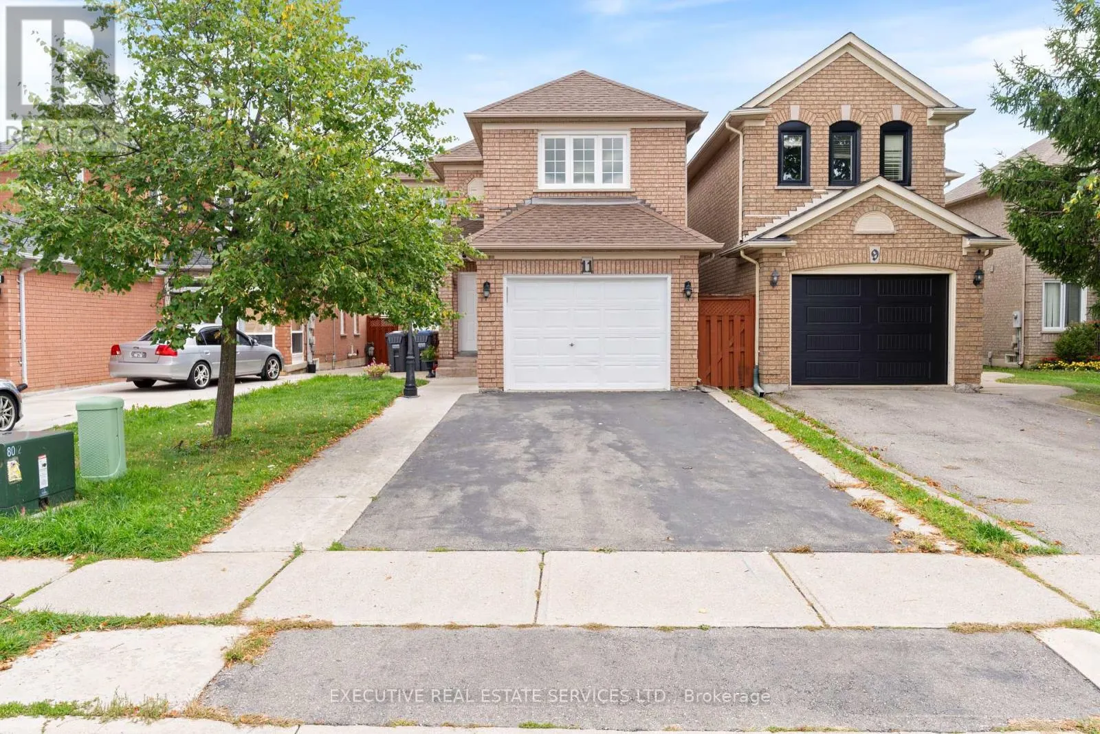 11 UPWOOD PLACE
