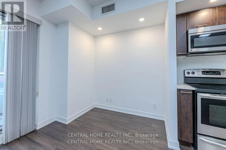 607 - 2220 LAKE SHORE BOULEVARD W
